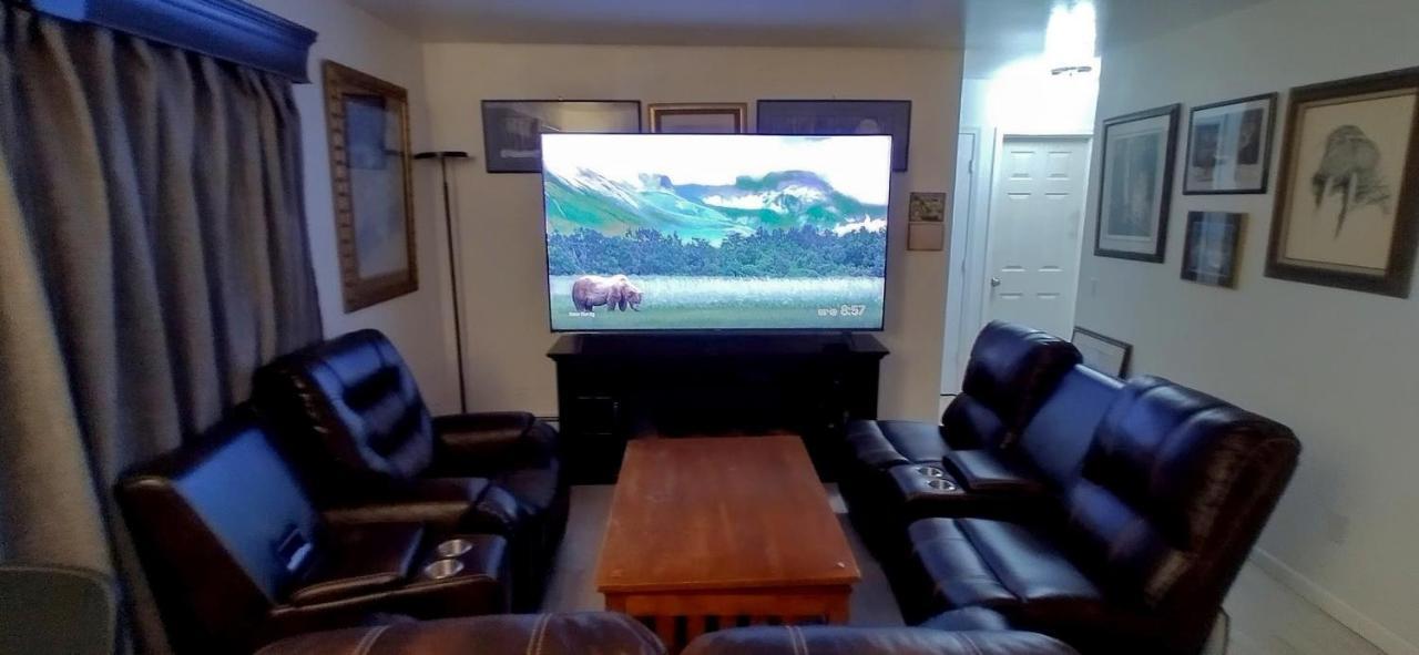 Apartment 410 E 45th Ave Unit 3 Anchorage